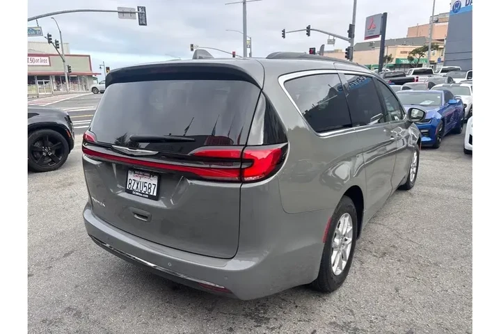 $21688 : Chrysler Pacifica 2022 Touri image 7