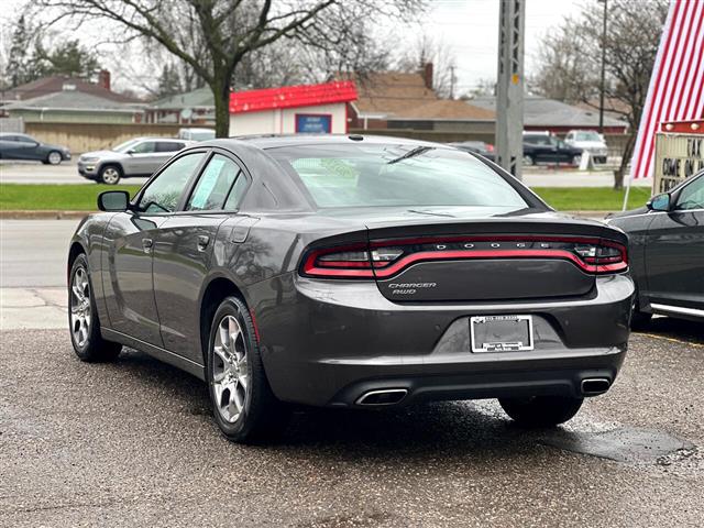 $15695 : 2017 Charger image 8