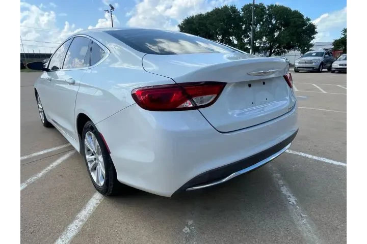 $12999 : 2015 CHRYSLER 200LIMITED SEDA image 10