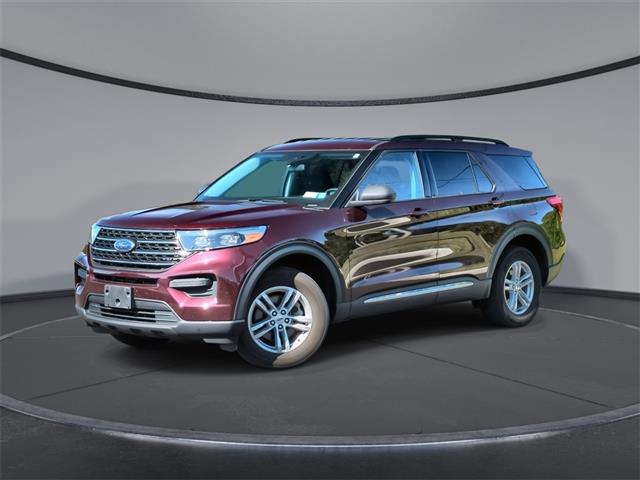 $32000 : 2022 Explorer XLT image 2