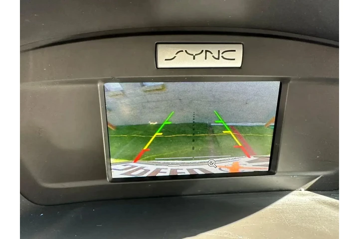 $8000 : 2017 FORD ESCAPE2017 FORD ESC image 10