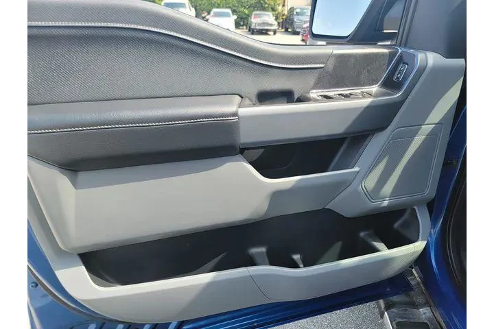 $39838 : Ford F-150 2024 4x4 XLT 4dr image 8