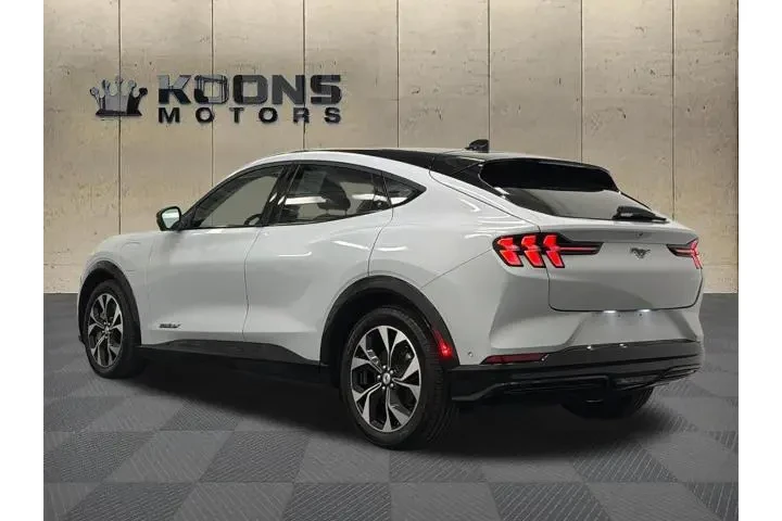 $38000 : Ford Mustang Mach-E 2023 AWD image 6