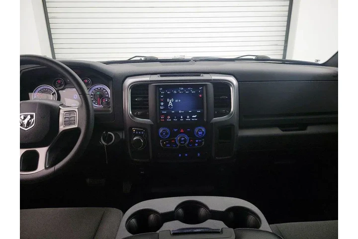 $28998 : Ram 1500 Classic 2021 4x2 Wa image 9
