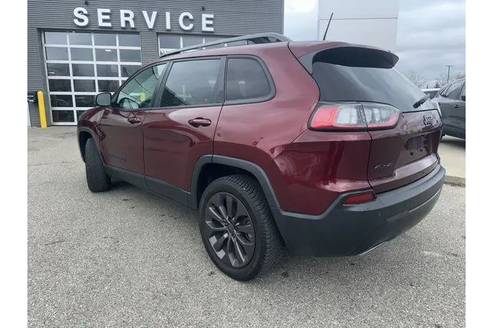 $12695 : Jeep Cherokee 2021 4x4 Latit image 3