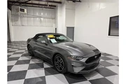 Mustang 2023 en Merced