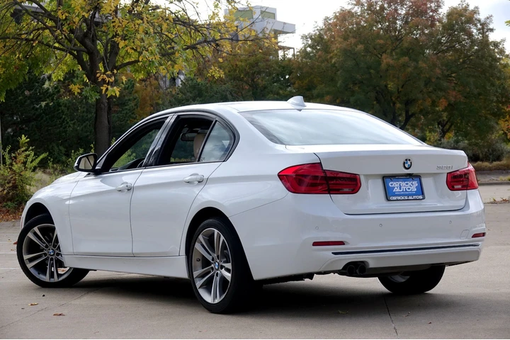 $12490 : 2016 BMW 328i image 4