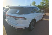 $32999 : Lincoln Aviator 2022 Reserve thumbnail