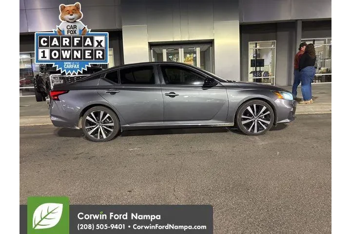 $17989 : Nissan Altima 2020 2.5 SR 4d image 4