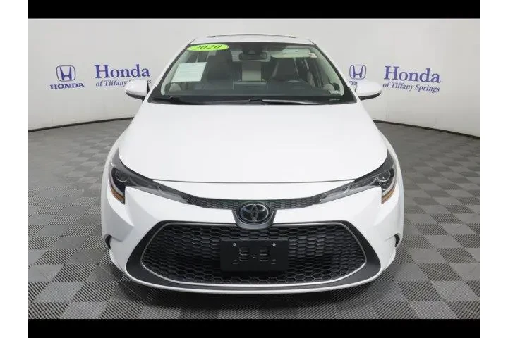 $18875 : Toyota Corolla 2020 XLE 4dr image 2