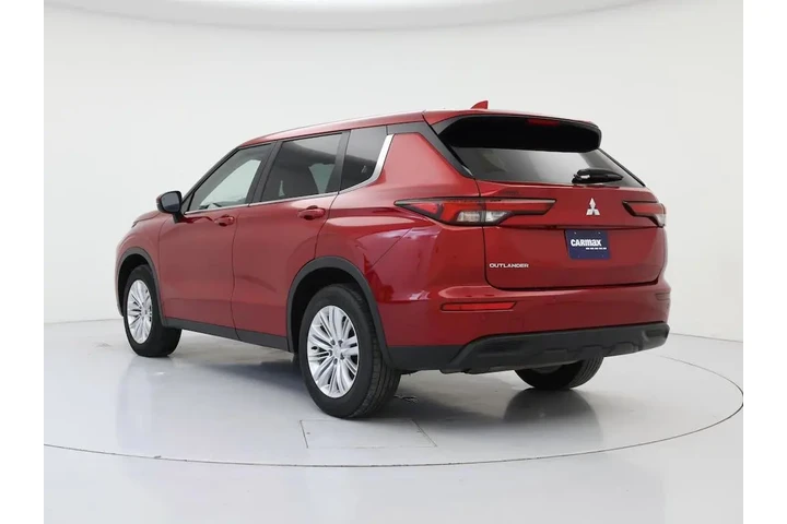 $26998 : Mitsubishi Outlander 2023 AW image 2
