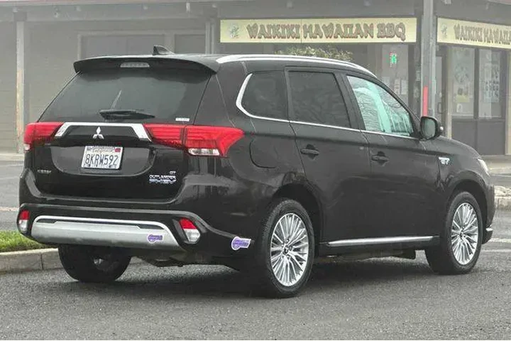 $15775 : Mitsubishi Outlander PHEV 20 image 3