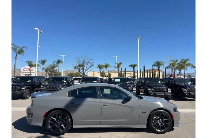 $36988 : Dodge Charger 2023 R/T 4dr S image 9