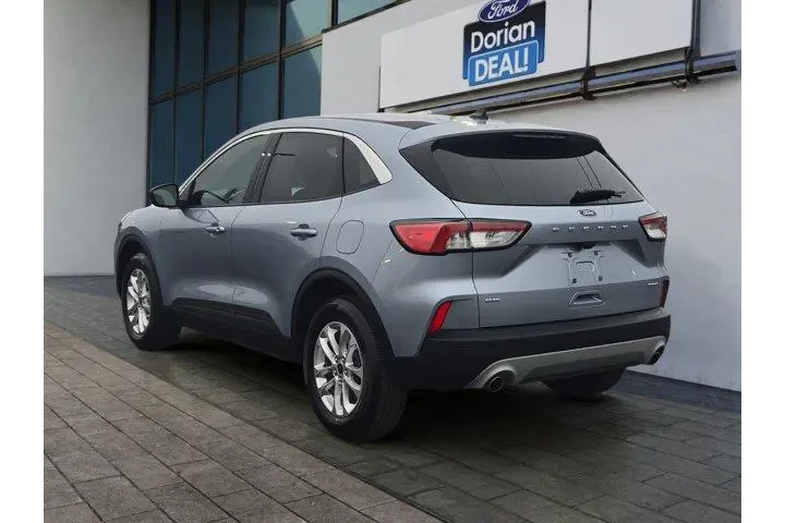 $20995 : Ford Escape 2022 AWD SE 4dr image 5