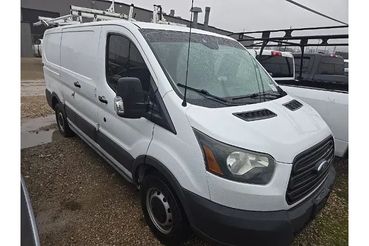 $15164 : Ford Transit 2015 150 3dr SW image 4