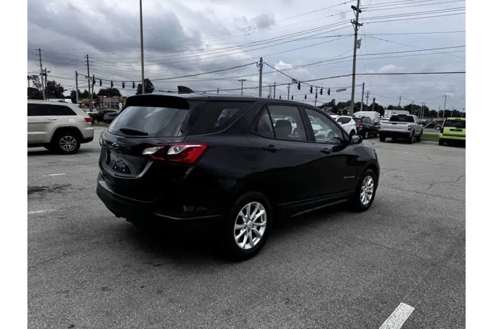 $10850 : 2020 Equinox LS image 7