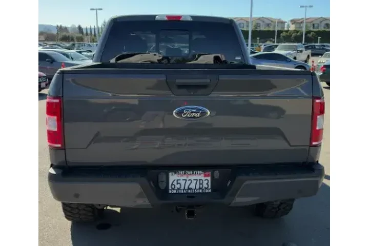 $19950 : Ford F-150 2018 4x4 Lariat 4 image 5