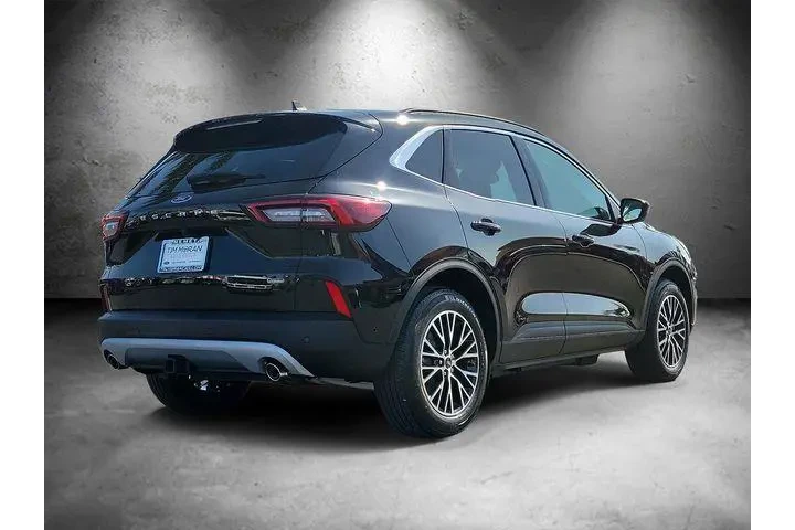 $34084 : Ford Escape Plug-In Hybrid 2 image 3