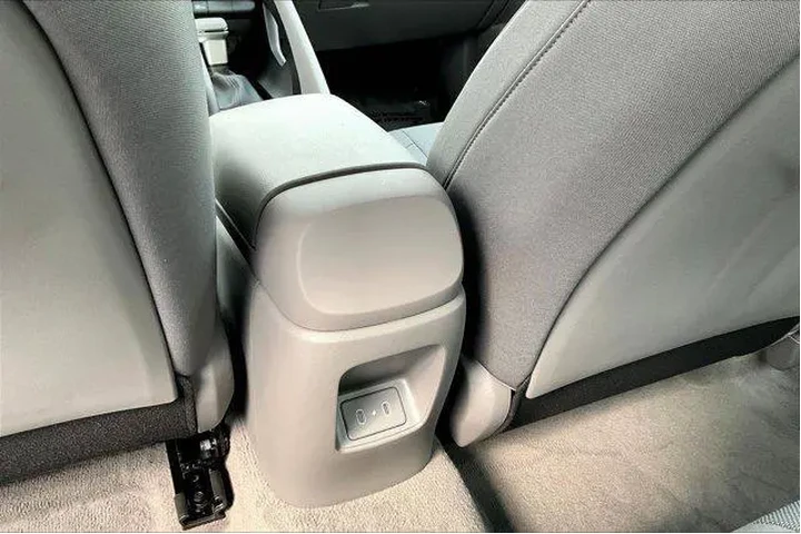 $20798 : Hyundai ELANTRA 2025 SE 4dr image 8