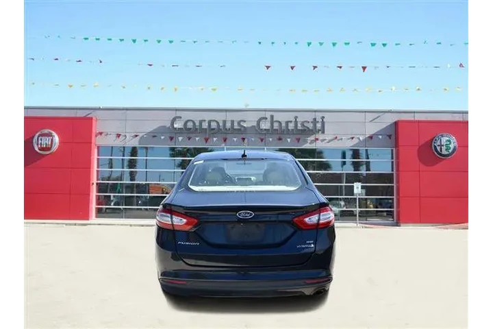 2014 Fusion Hybrid SE image 7