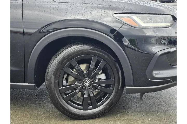 $29746 : Honda HR-V 2026 AWD Sport 4d image 9