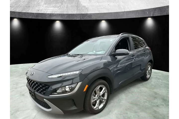 $19985 : Hyundai KONA 2023 AWD SEL 4d image 2