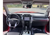 $38000 : Gold Certified2022 4Runner SR thumbnail