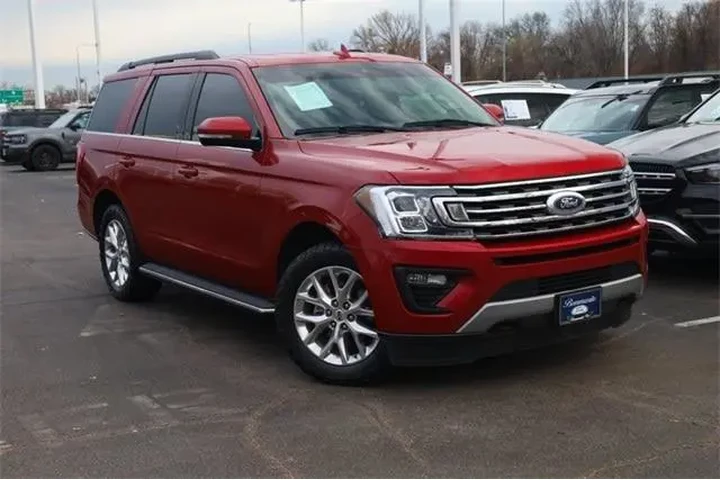 $29950 : Ford Expedition 2020 4x4 XLT image 2