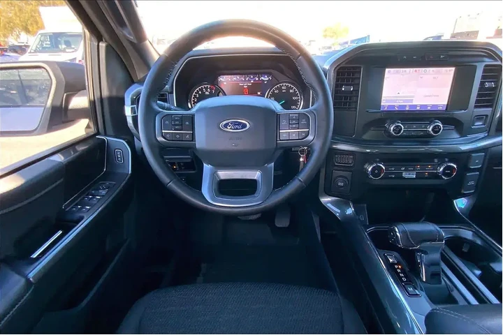 $35998 : Ford F-150 2023 4x2 XL 4dr S image 5