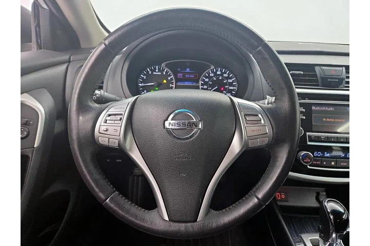 $12998 : Nissan Altima 2018 2.5 SL 4d image 10