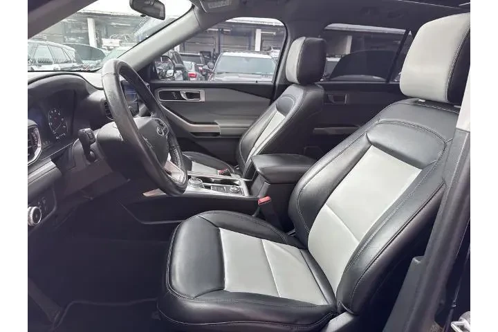 $29500 : Ford Explorer 2023 AWD XLT 4 image 8