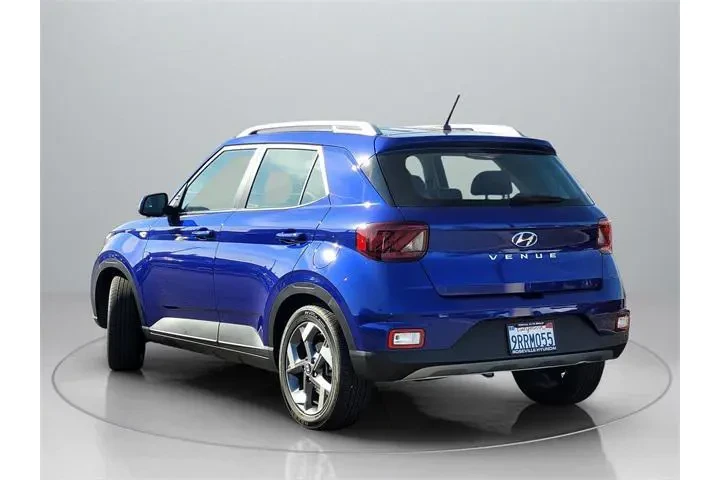 $19993 : Hyundai VENUE 2025 Limited 4 image 5