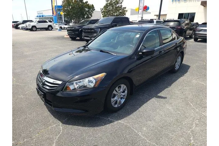 $14951 : Honda Accord 2012 SE 4dr Sed image 8