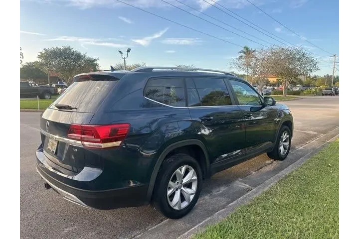 $6900 : Volkswagen Atlas 2018 V6 SE image 5