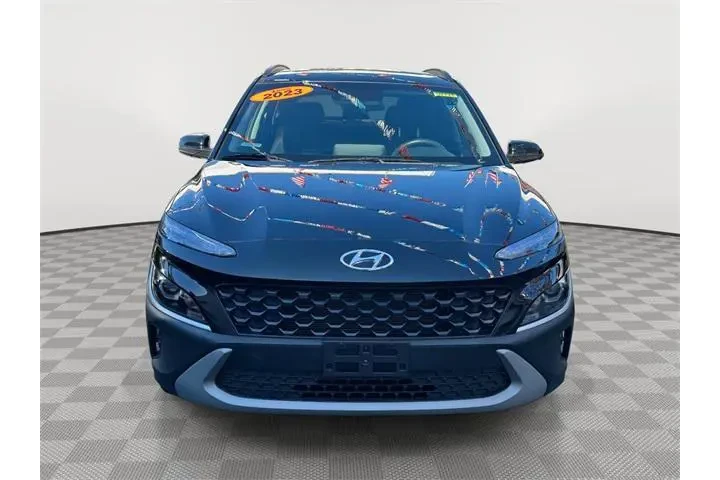$16446 : Hyundai KONA 2023 AWD SEL 4d image 6
