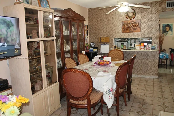 $193000 : Apartment for Sale 1/1 image 7