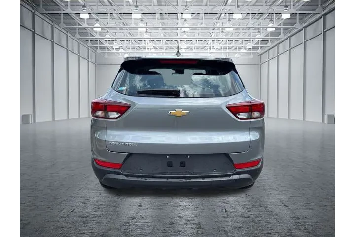 $22495 : Chevrolet Trailblazer 2024 L image 3