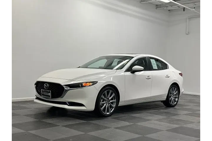 $24500 : Mazda Mazda3 Sedan 2025 2.5 image 1