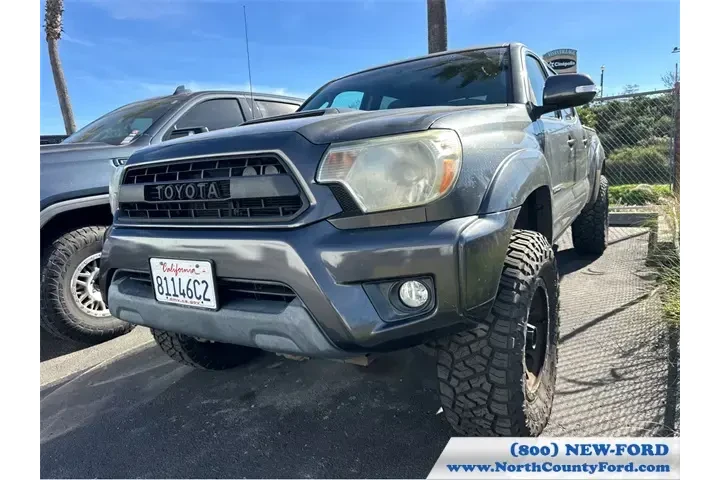 $27000 : Toyota Tacoma 2014 4x4 V6 4d image 1