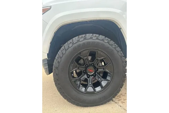 $32995 : Toyota Tacoma 2020 4x4 TRD O image 10