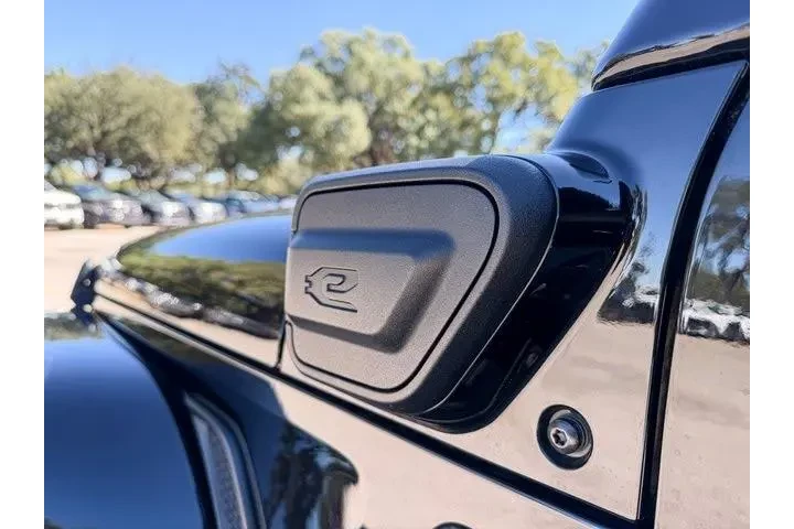 $30299 : Jeep Wrangler Unlimited 2021 image 7