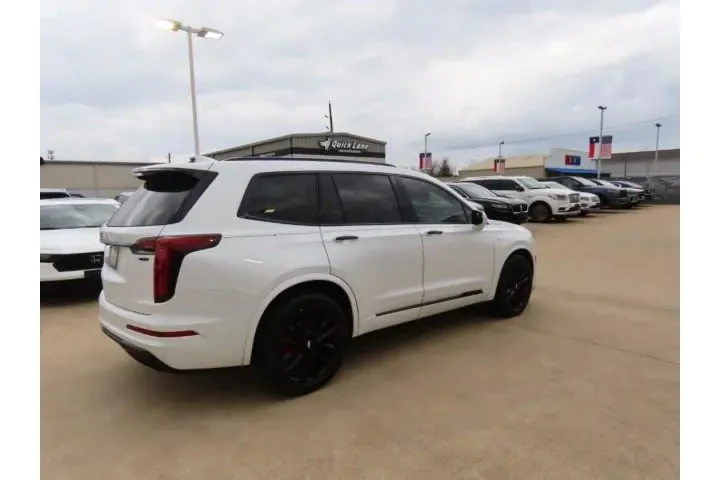 $37911 : Cadillac XT6 2023 Premium Lu image 9