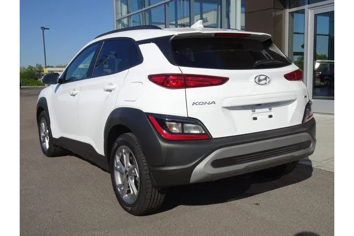 $23139 : Hyundai KONA 2023 AWD SEL 4d image 3