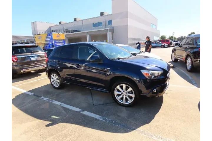 $7999 : Mitsubishi Outlander Sport 2 image 6