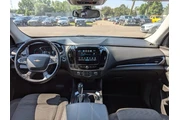 $13995 : 2019 Traverse LT Cloth thumbnail