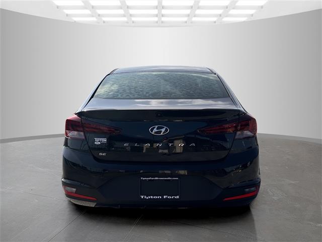 $14997 : Pre-Owned 2019 Elantra SE image 6