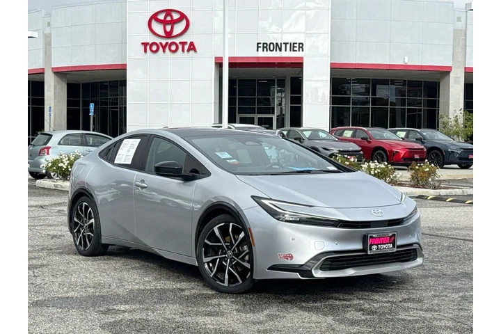 $31327 : Toyota Prius Prime 2023 SE 4 image 1