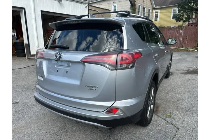$18995 : 2018 RAV4 Platinum image 4