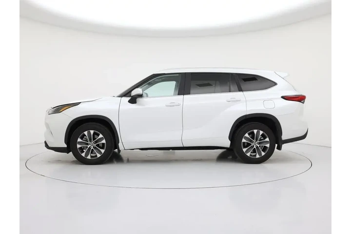 $39998 : Toyota Highlander 2023 AWD X image 3