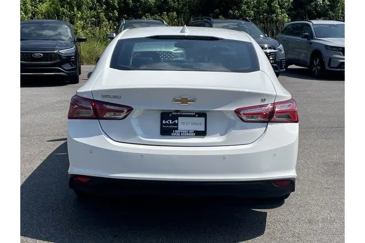 $27999 : Chevrolet Malibu 2024 LT 4dr image 9